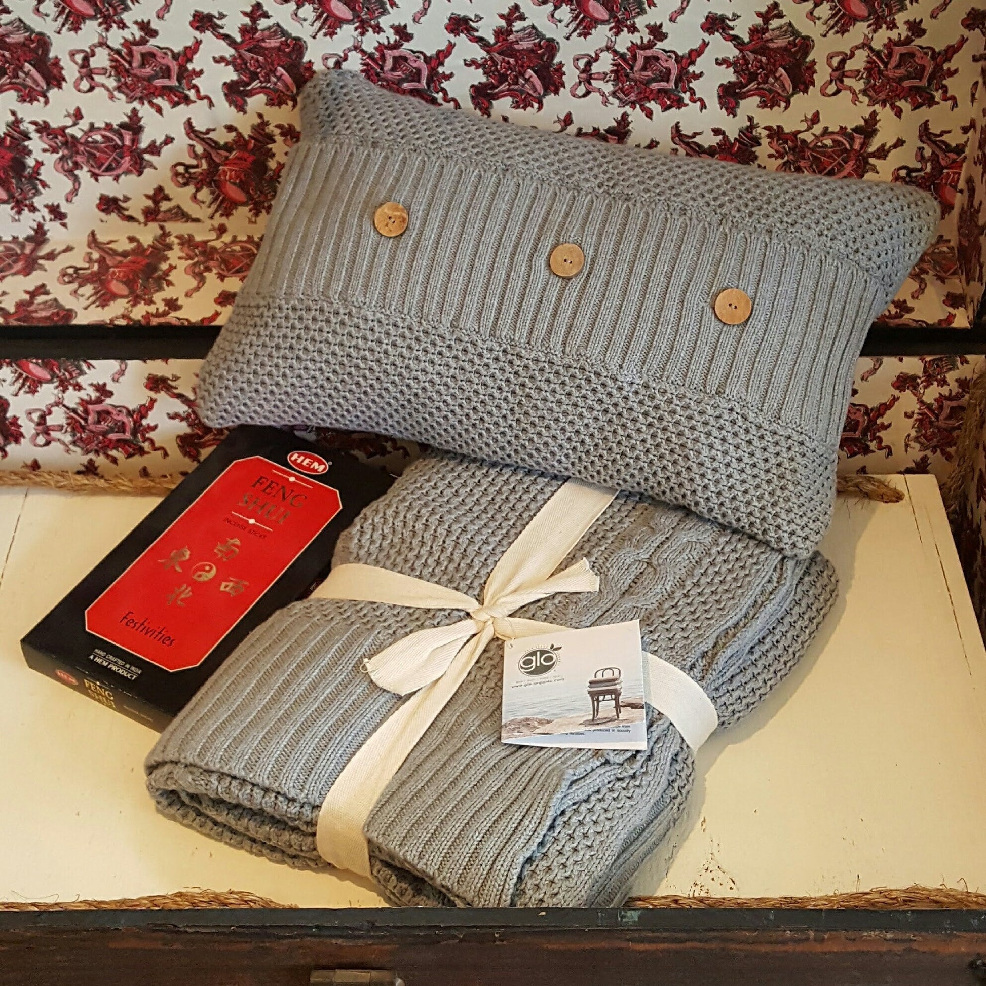 Honeycomb Throw & Pillow-Linens-in2ition mercantile