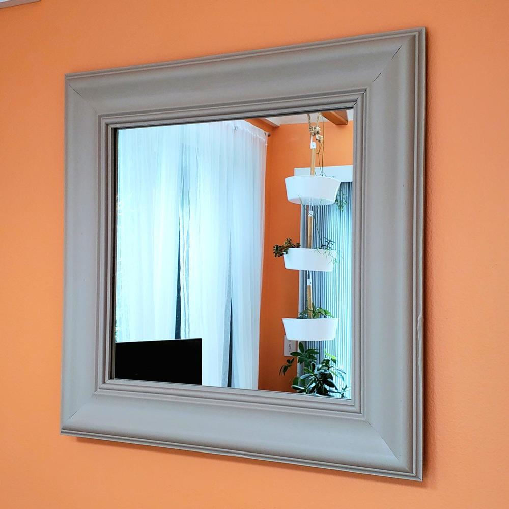 Chic Mirrors