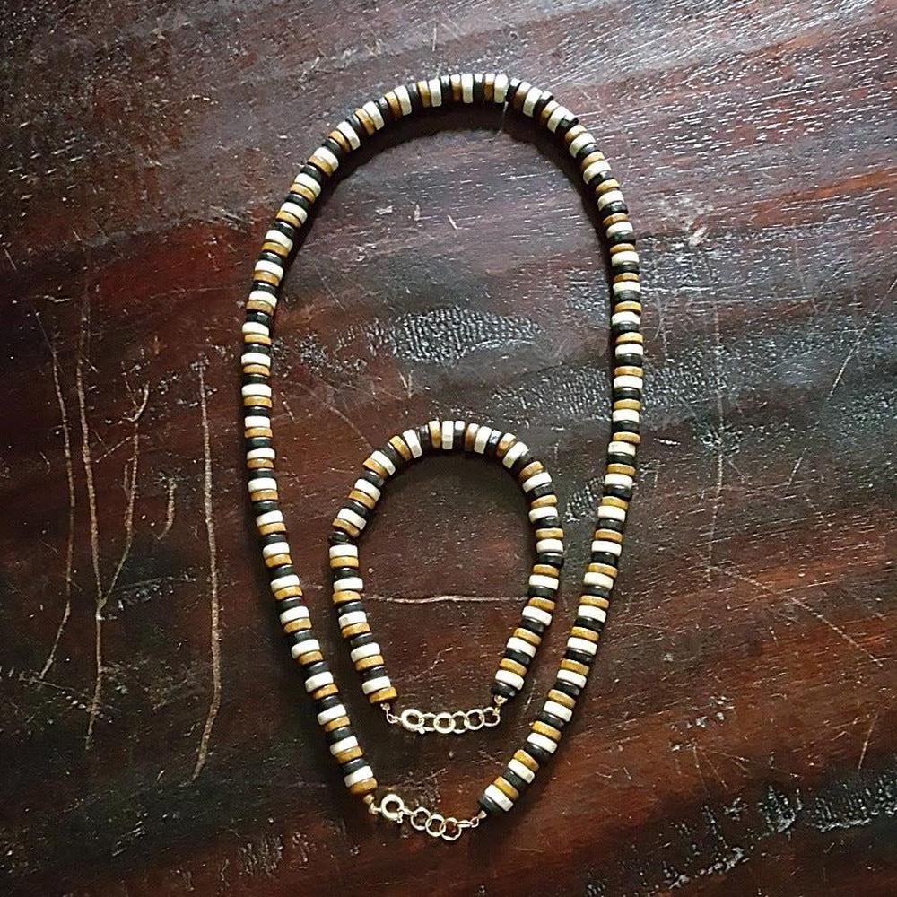 Black and Tan Wood Jewelry Set