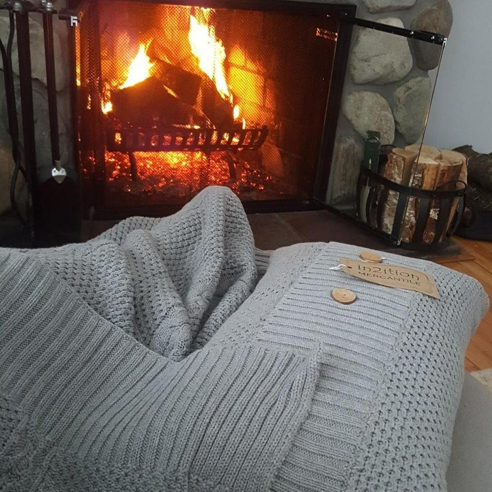 Honeycomb Throw & Pillow
