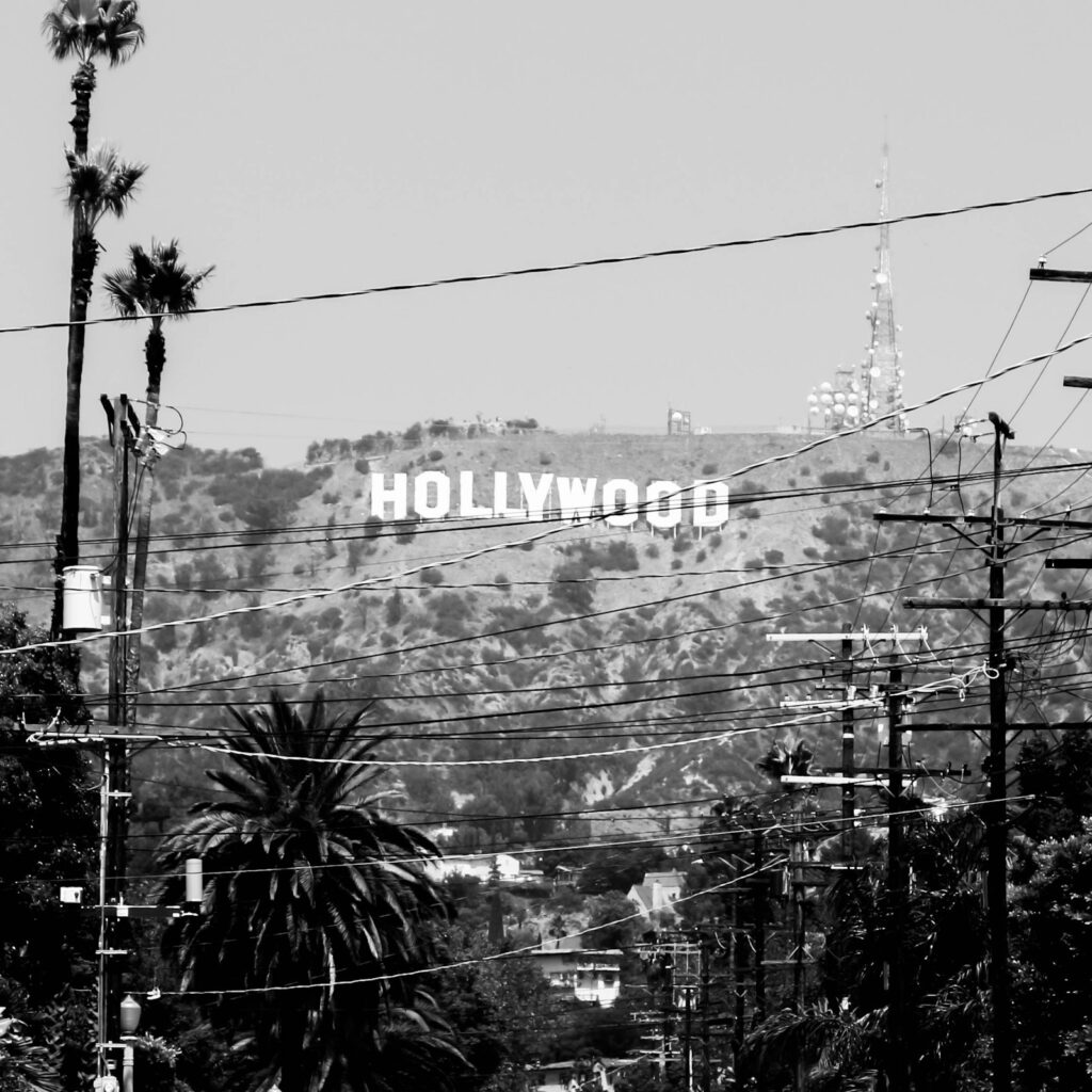 Hollywood Film Tie