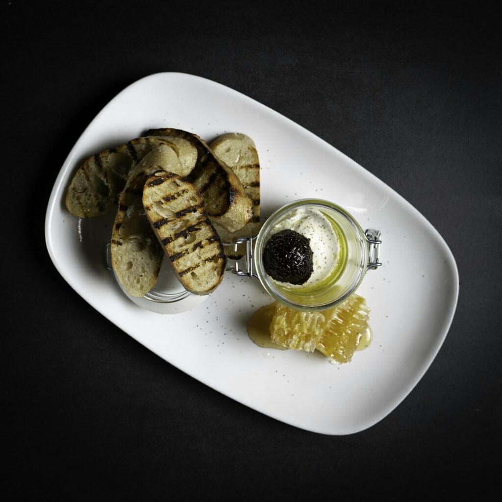 Stars Oil Dipping Dish