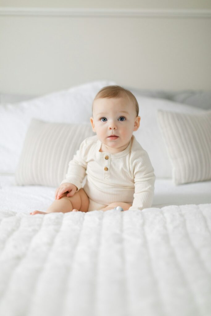 Organic Contrast Short Sleeve Baby Bodysuit
